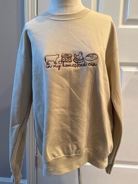 Cream Graphic Sweatshirt - Homestead Icons